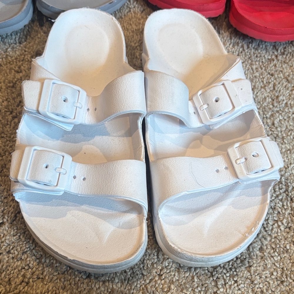 Sandals Set - Picture 5 of 16